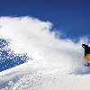 Snowboarder im Skigebiet Sölden