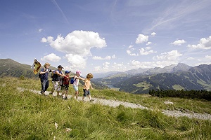 Gerlos, Kinder beim Wandern
