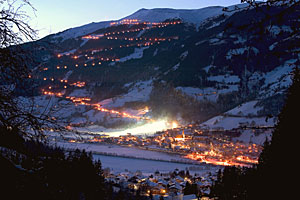 Bramberg am Wildkogel bei Nacht
