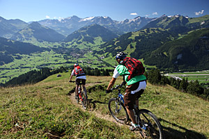 Biken in Gstaad