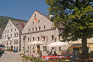 Treppengiebelh�user in Mauterndorf