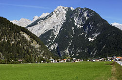 Blick auf Scharnitz