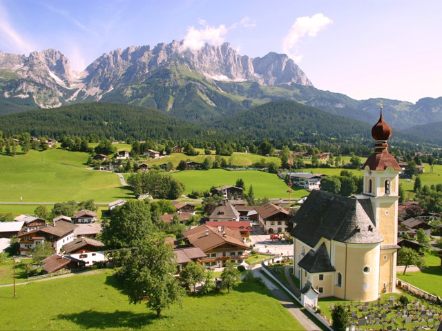 Wilder Kaiser – Ortsansicht im Sommer