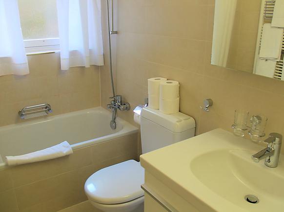 Badezimmer title=