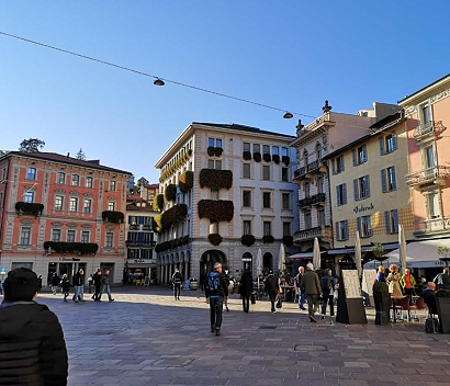 Lugano am Luganer See, Piazza dela Riforma