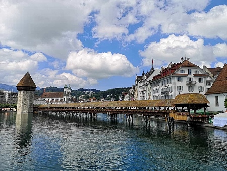 Luzern am Vierwaldstättersee - Kapellbrücke