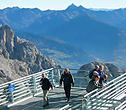 Skywalk im Sommer-Skigebiet Dachstein