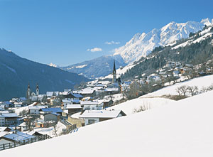 Fliess im Winter, Blick auf den Ort