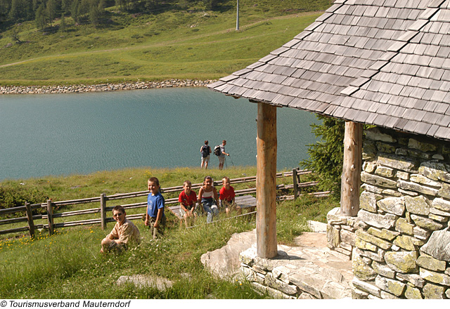 Wanderurlaub mit der ganzen Familie in Mauterndorf