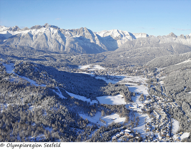 Blick auf die Orte Reith und Seefeld im Winter