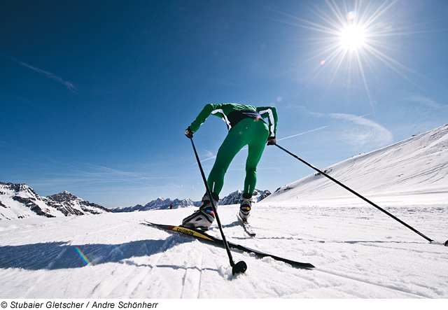 Langläufer am Stubaier Gletscher