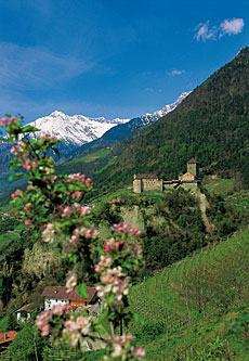 Das Schloß Tirol im Meraner Land
