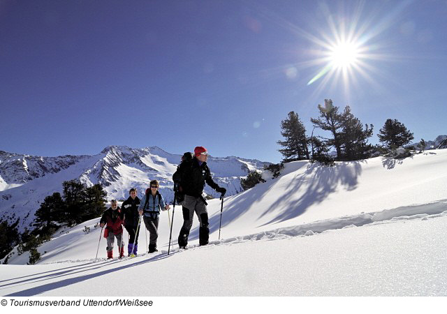 Schneeschuhwandern im Skigebiet Weißsee Gletscherwelt