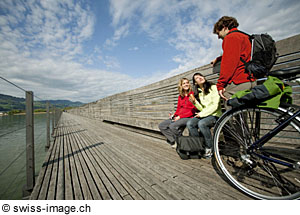 Radfahren am Zürichsee, Schweiz